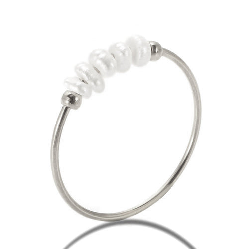 Mini Pearl Ring