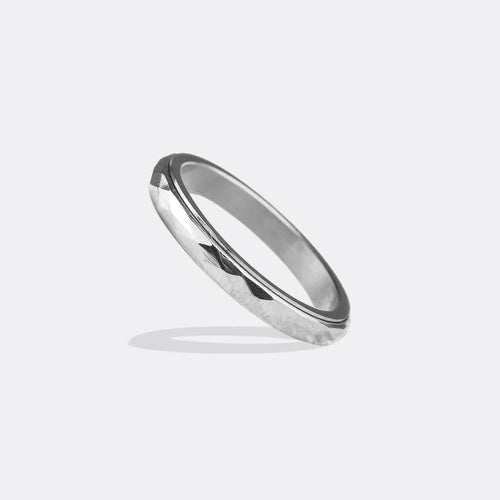 Dainty Hammered Band Spinning Fidget Ring