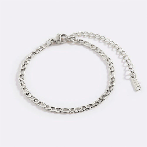 Essential Figaro Chain Bracelet