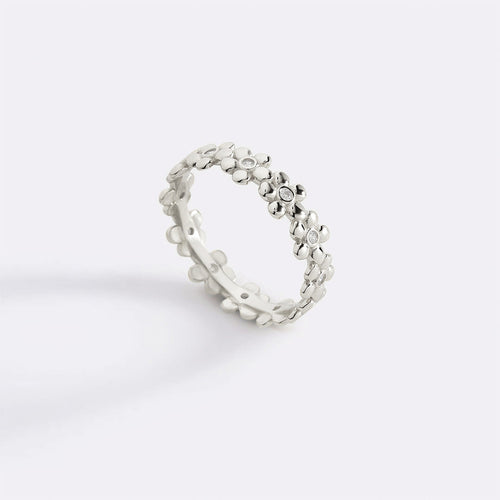 Diamonds & Daisies Eternity Ring