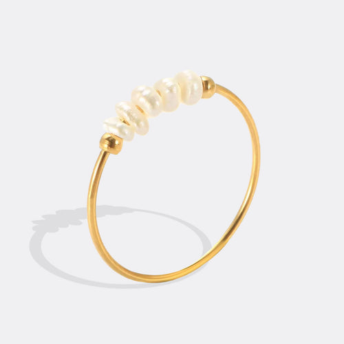 Mini Pearl Ring