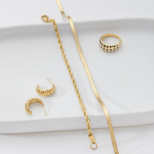 Herringbone Chain Necklace