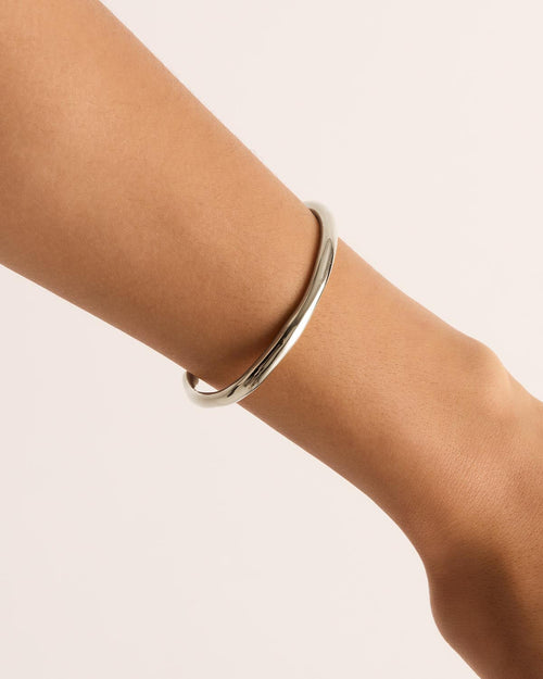 White Gold Vermeil Lover Bangle