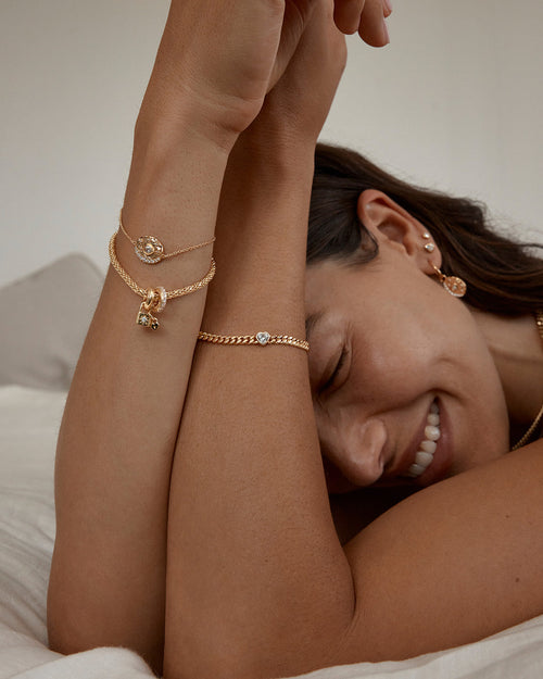 Yellow Gold Vermeil Radiant Heart Engravable Curb Bracelet