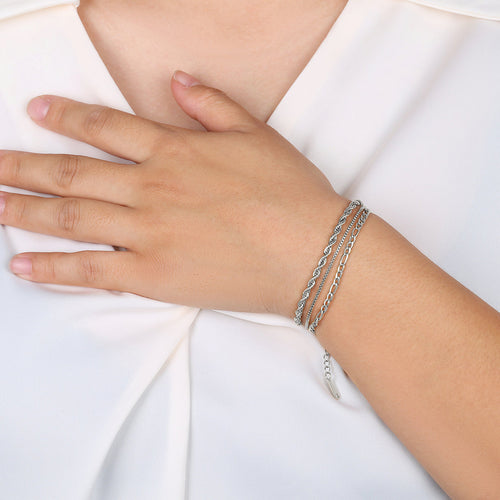 Essential Figaro Chain Bracelet