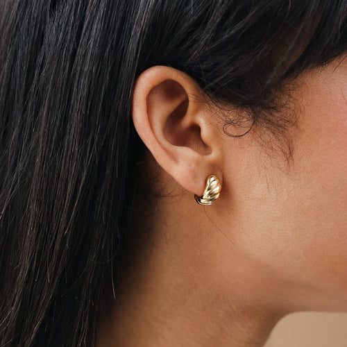 Embrace Parisian Elegance with Croissant Mini Hoop Earrings