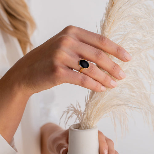 Vintage Glamour: Midnight Hour Black Onyx Signet Ring