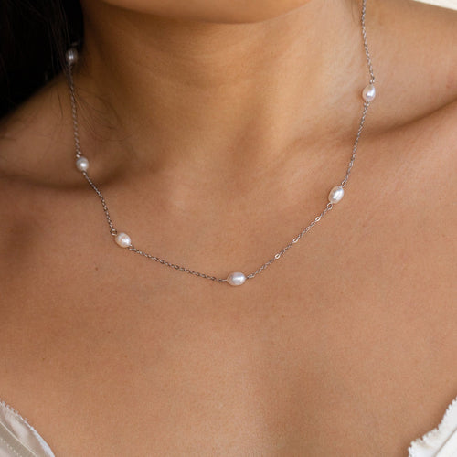 Anna Pearl Necklace