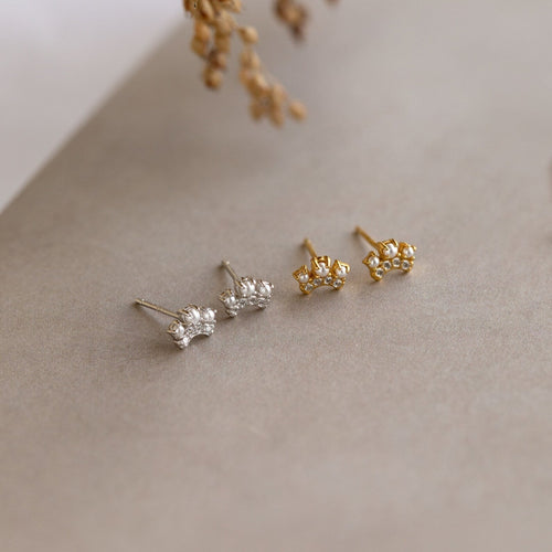 Crown Pearl Stud Earrings