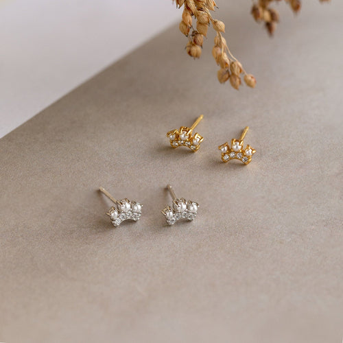Crown Pearl Stud Earrings