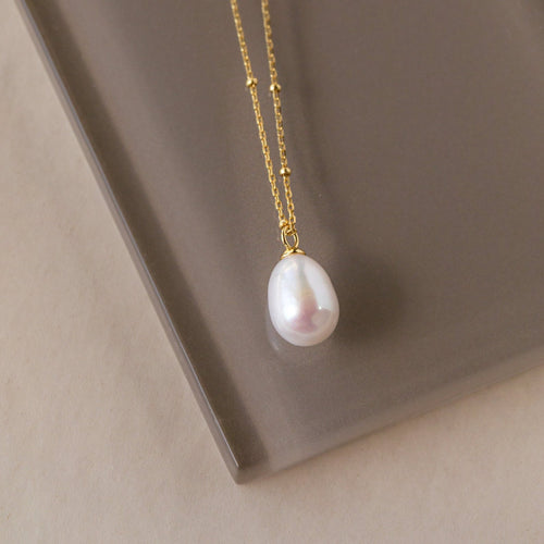 Pearl Station Pendant Necklace