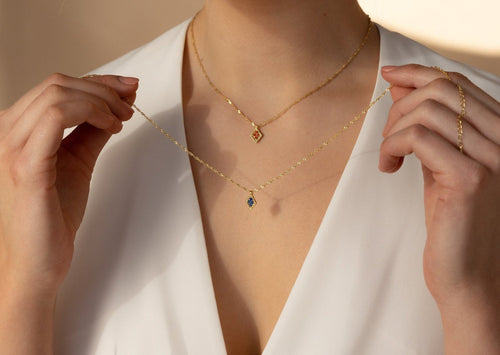 Vintage-Style Braided Frame Pendant