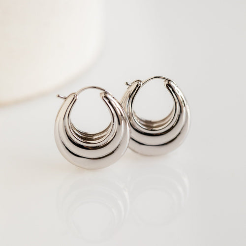Statement Ribbed Oval Hoop Earrings