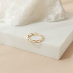 Elegant Link Ring