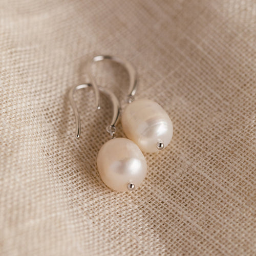 Timeless Pearl Drop Earrings