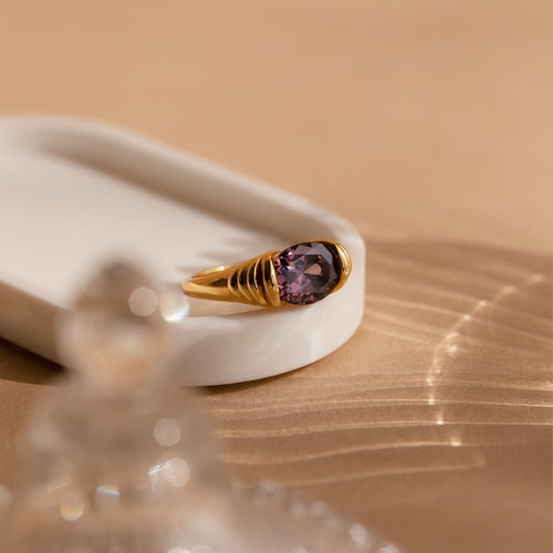 Vintage Glamour: Dark Amethyst Signet Ring