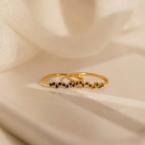 Sparkling Simplicity: The Tiny Cluster Birthstone Ring