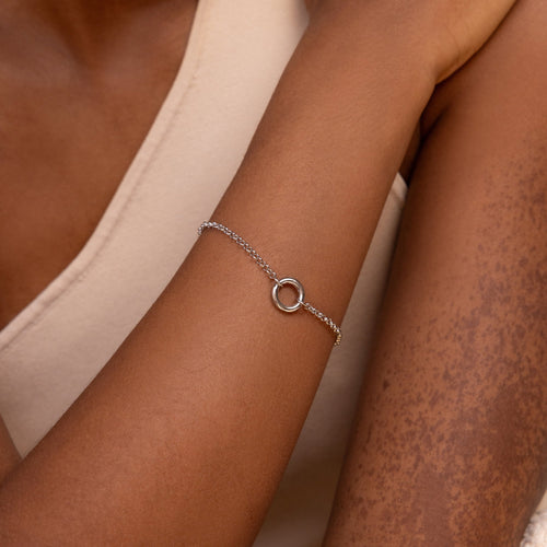Minimalist Circle Bracelet