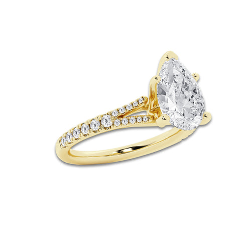 8.66 ctw Pear Lab-Grown Diamond Split Shank Side Stone Engagement Ring in 14K Yellow Gold for Women | Colorless D, VVS1 Clarity, IGI Certified 8.00 ct Center Diamond