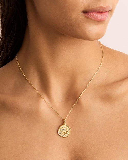 Yellow Gold Vermeil She is Zodiac Necklace - Leo