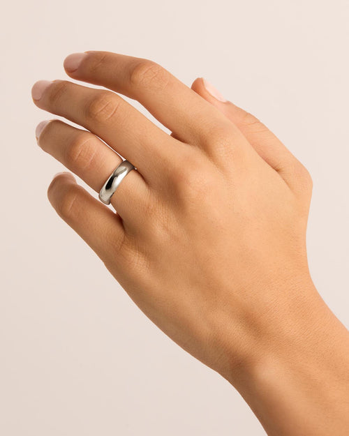 White Gold Vermeil Lover Bold Ring