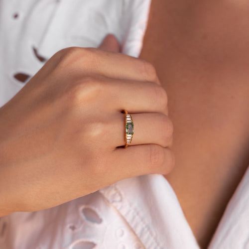 Radiant Aura: Agate Statement Ring