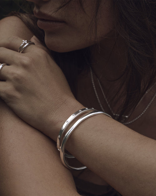 White Gold Vermeil Lover Bangle