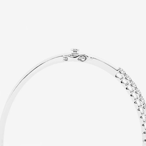 Round Lab Grown Diamond Shared Prongs Bangle Bracelet