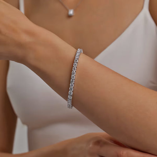Round Lab Grown Diamond Four-Prong Tennis Bracelet