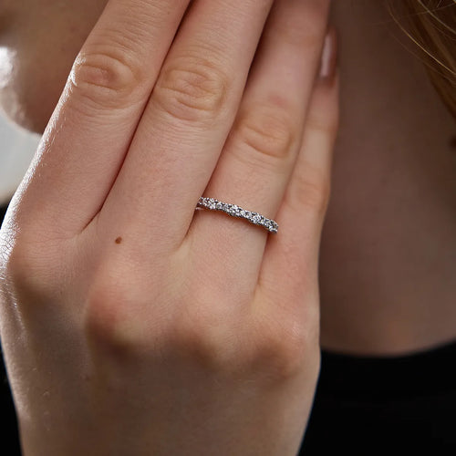 Round Lab Grown Diamond Prong Set Wedding Band
