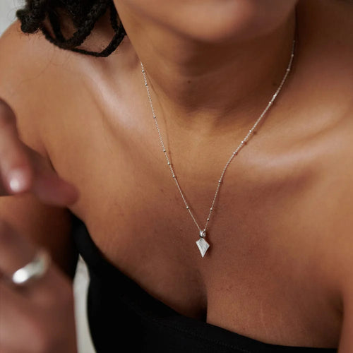 Palm Leaf Pendant Necklace on Bobble Chain