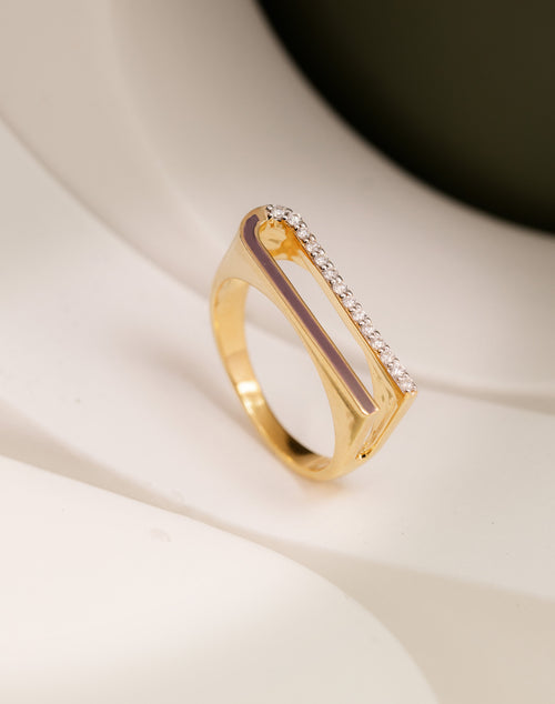 Curve Edge Diamond Ring