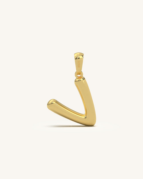V Initial Pendant