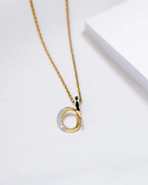 D Swirl Necklace