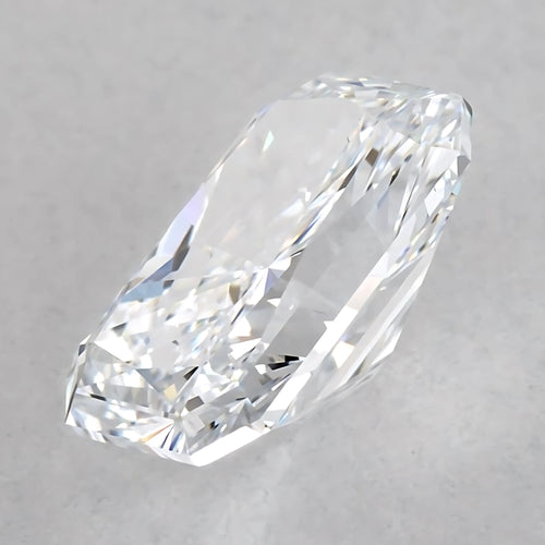 F Color SI Clarity 4.5 Carat Radiant Cut Lab Grown Diamond