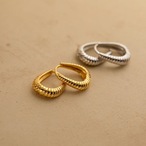 Ribbed Hoop Earrings