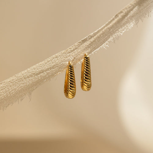 Ribbed Hoop Earrings