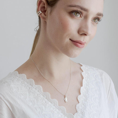 Sterling Silver Leaf Pendant Necklace