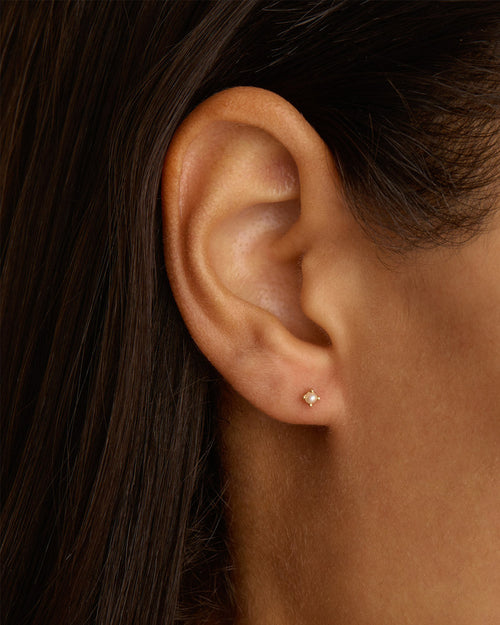 Yellow Gold Vermeil Moonlight Pearl Stud Earrings