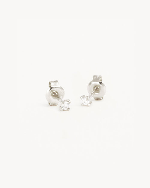 White Gold Vermeil Pure Light Stud Earrings