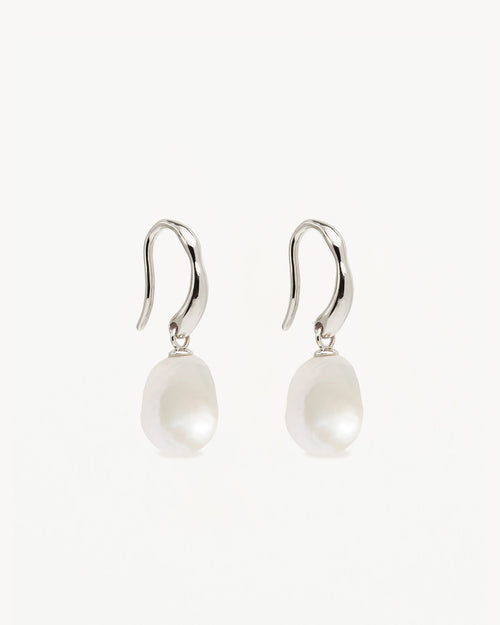 White Gold Vermeil Harmony Pearl Hook Earrings