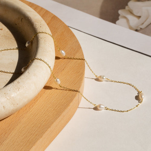 Anna Pearl Necklace