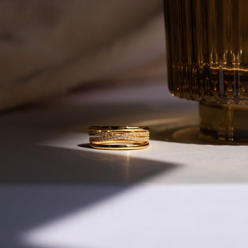 Elegant Sparkle: Amani Twist Ring