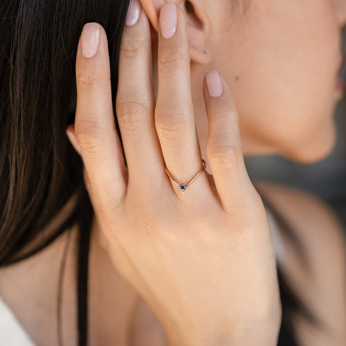 Curve Birthstone Ring