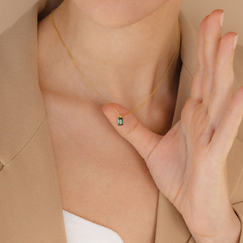 Maia Emerald Pendant Necklace