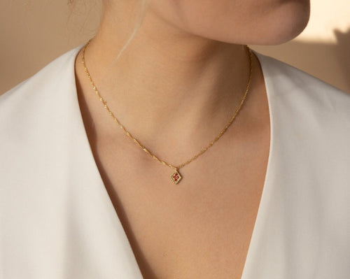 Vintage-Style Braided Frame Pendant