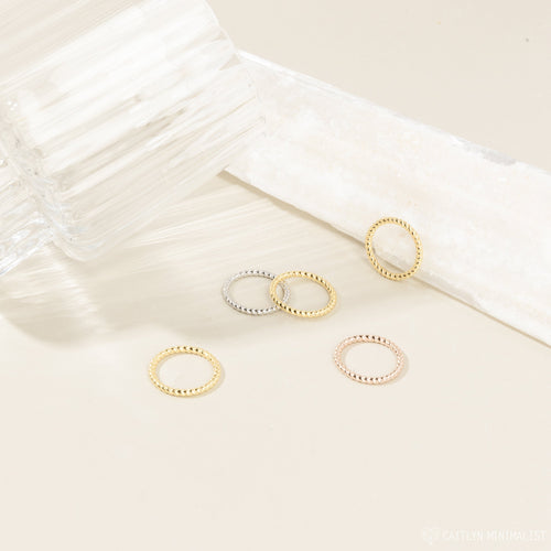 Lea Twisted Band Ring
