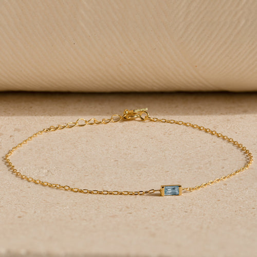 Personalized Baguette Birthstone Bracelet