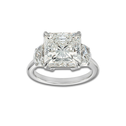 Lisbon Ring 18K White Gold, E, VS1 | IGI Certified, 6 1/2 ct Center