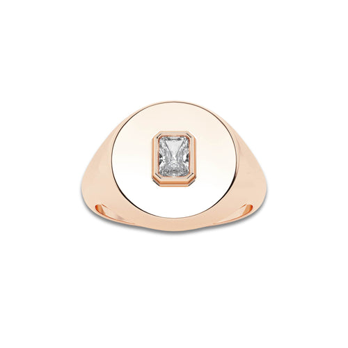 Tale näas Defining 1/6 ctw Radiant Lab Grown Diamond Signet Ring 14K Rose Gold, DE, VS1 | 1/7 ct Center